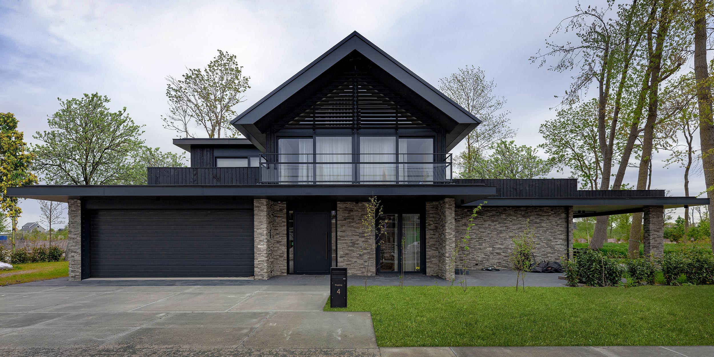 Woonhuis in Muiden aan het water en gebouwd met CLT